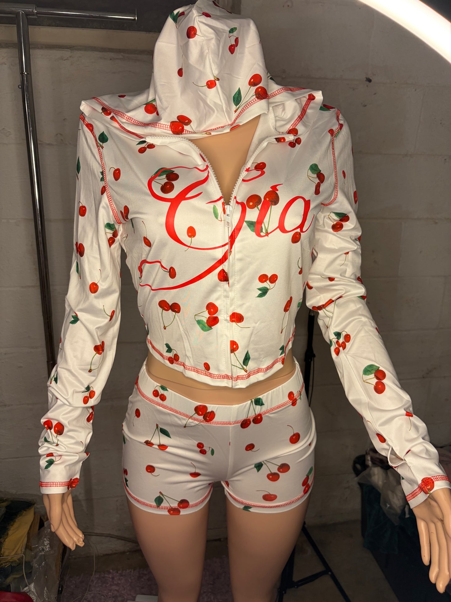 Cherry short two piece sets